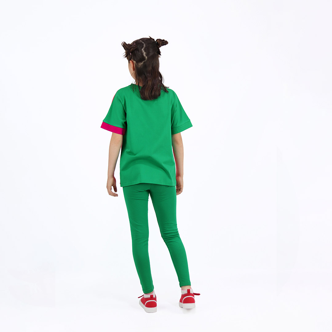 Joyful leggings are absolutely classic leggings in green colour. Back view. Children, 3 -10 yrs. BonnyJoy