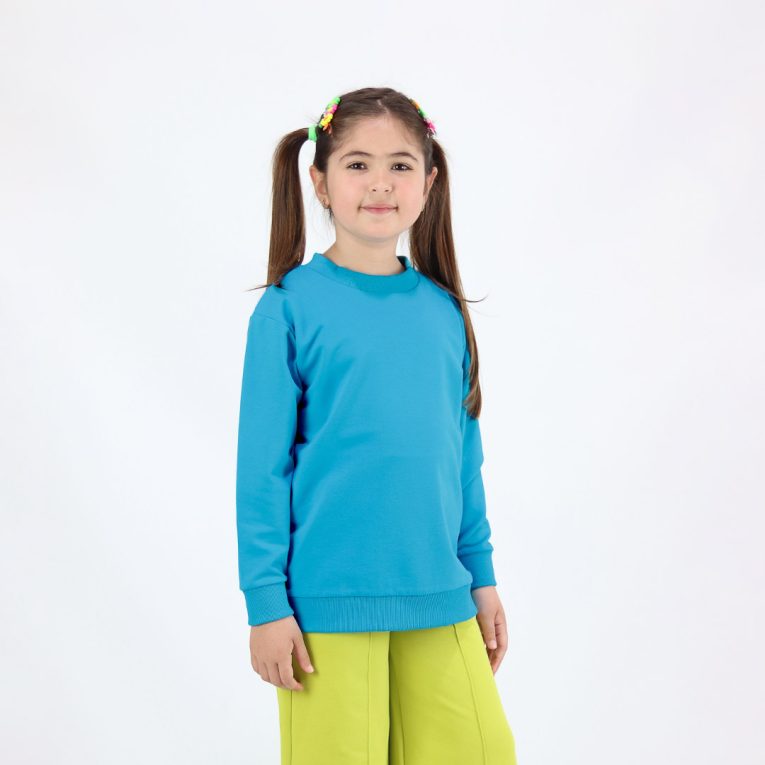 Joyful Sweatshirt is a loose fit top with minimalist design in electric blue colour that features a ribbed neck, sleeve ends and bottom hem. Front view. Children, 3 -10 yrs. BonnyJoy
